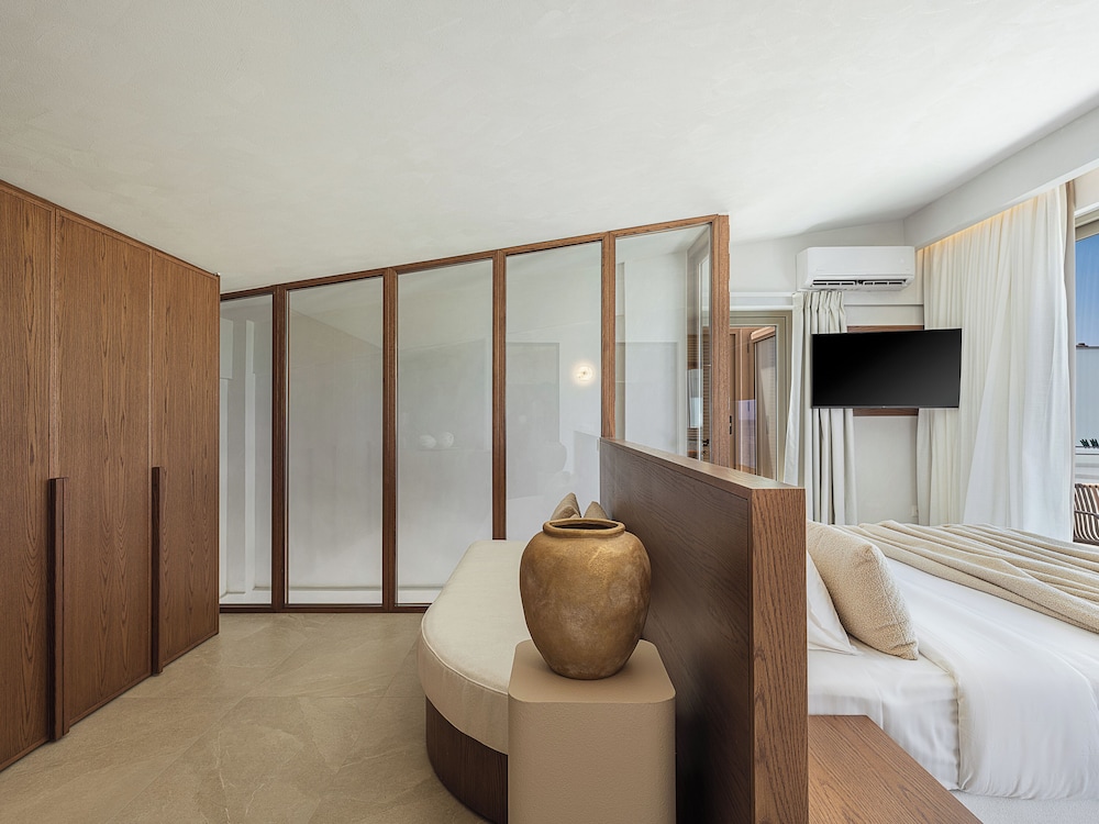 Elite, Maisonette, 3 Rooms, 2 King Beds, Single Bed, Sea View, Private Pool