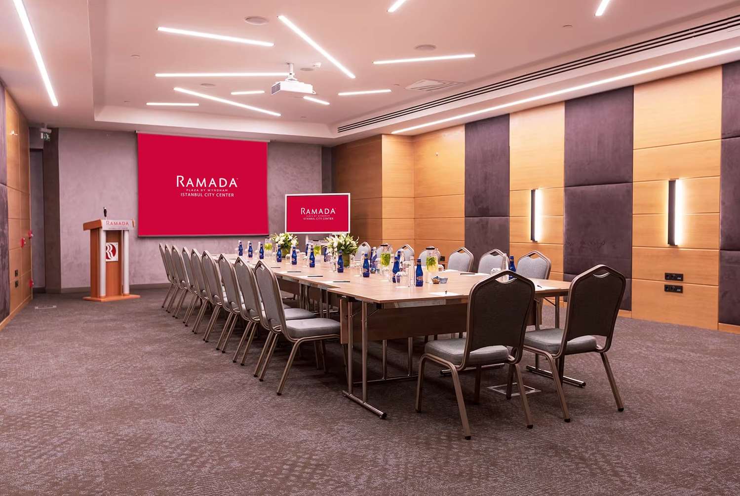 Ramada Plaza By Wyndham Istanbul City Center 58/66
