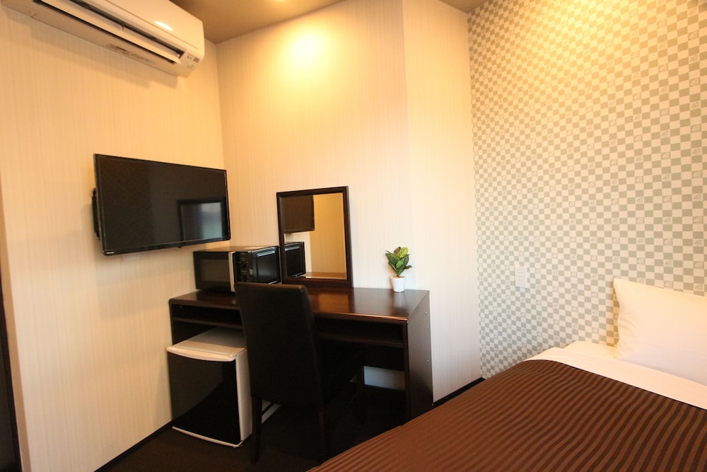 HOTEL LiVEMAX Nihombashi Hakozaki 46/54
