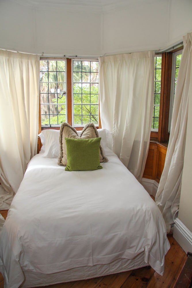 Ashby Manor Guest House 12/50
