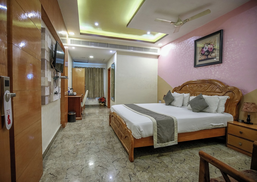 Hotel Vaibhav Inn 22/50
