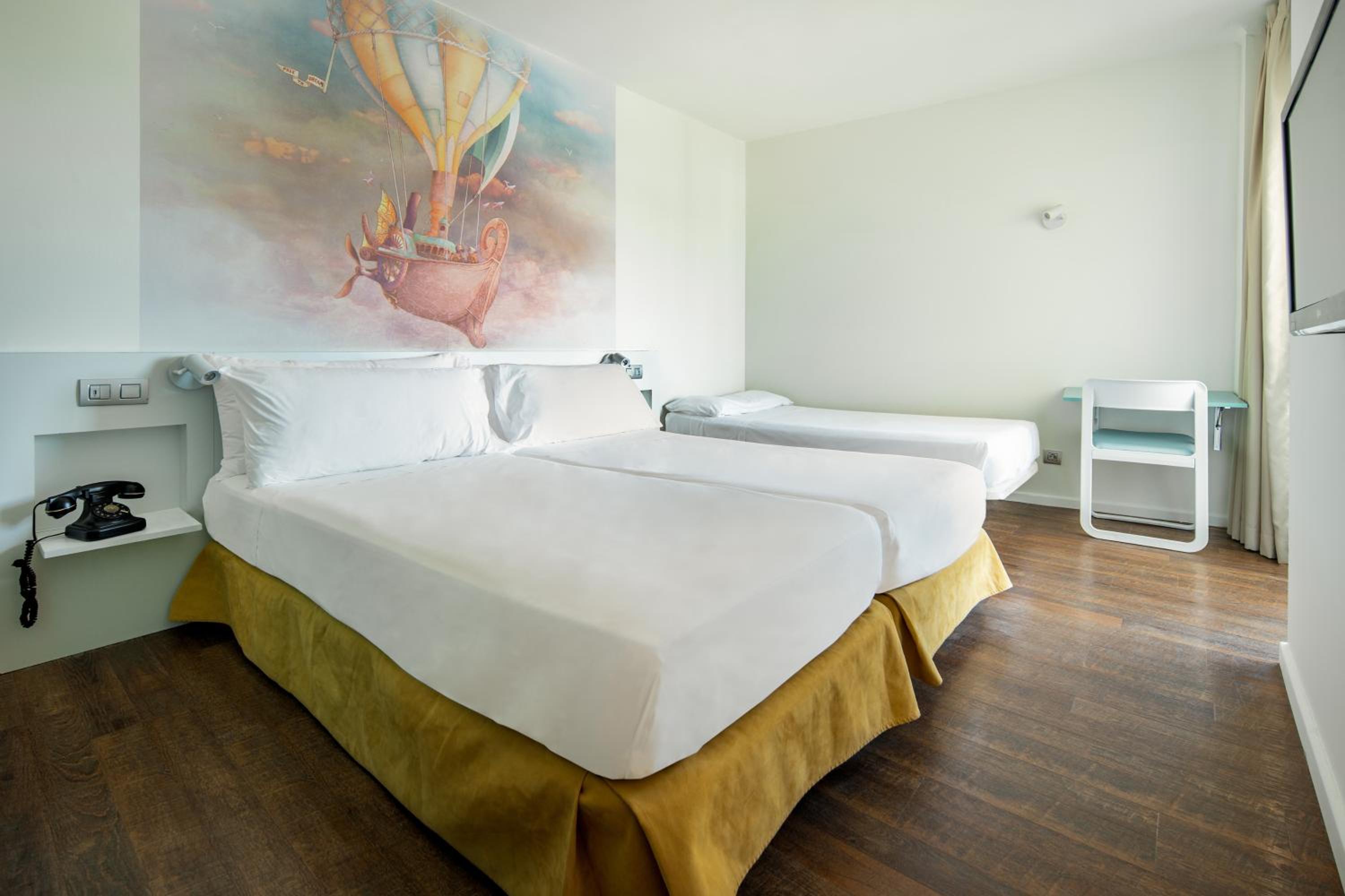 rooms