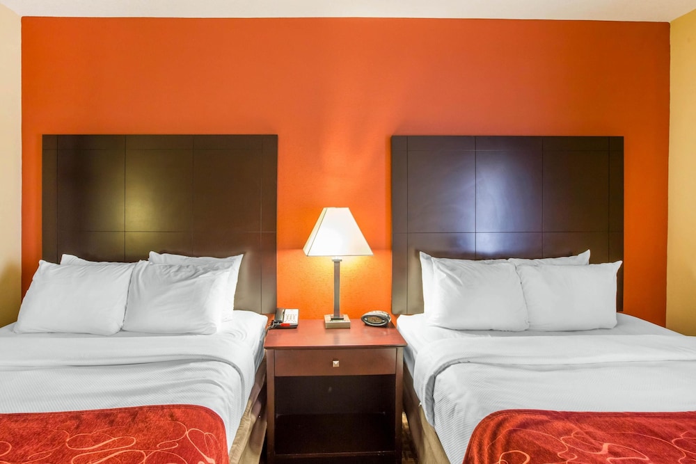 Comfort Suites Golden Isles Gateway 4/33