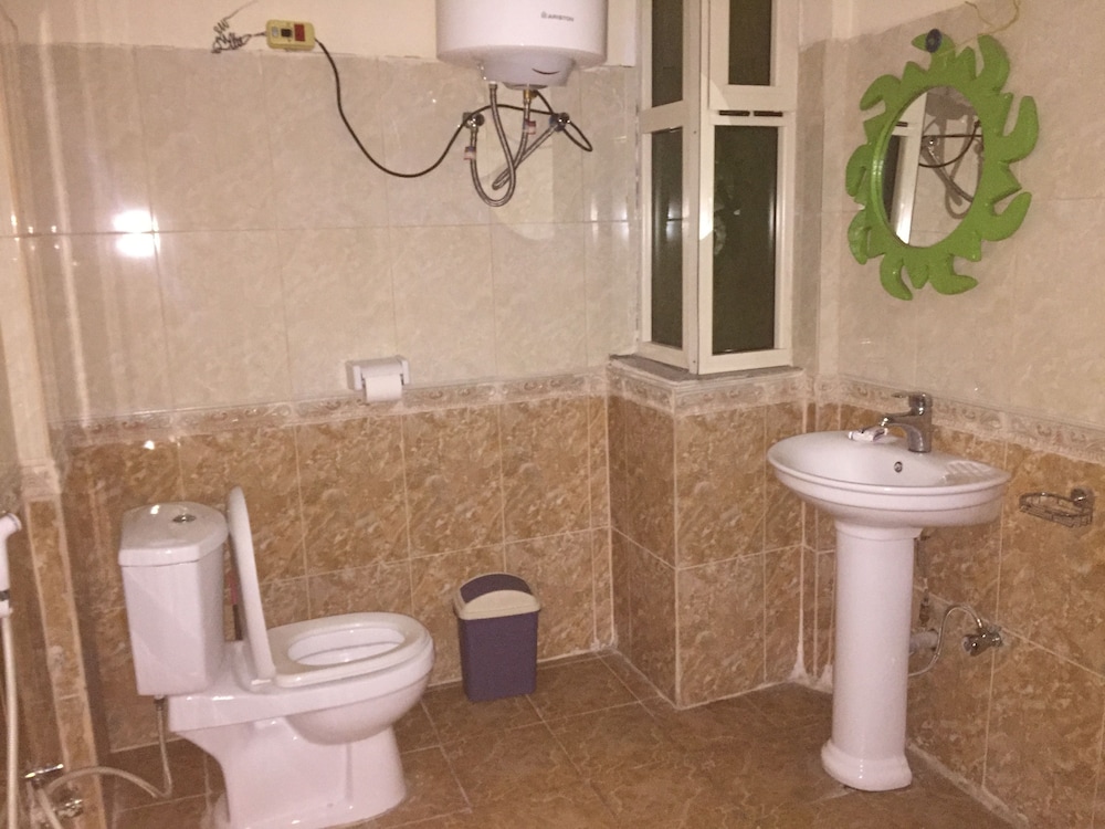 STANDARD, DOUBLE BED, PRIVATE BATHROOM