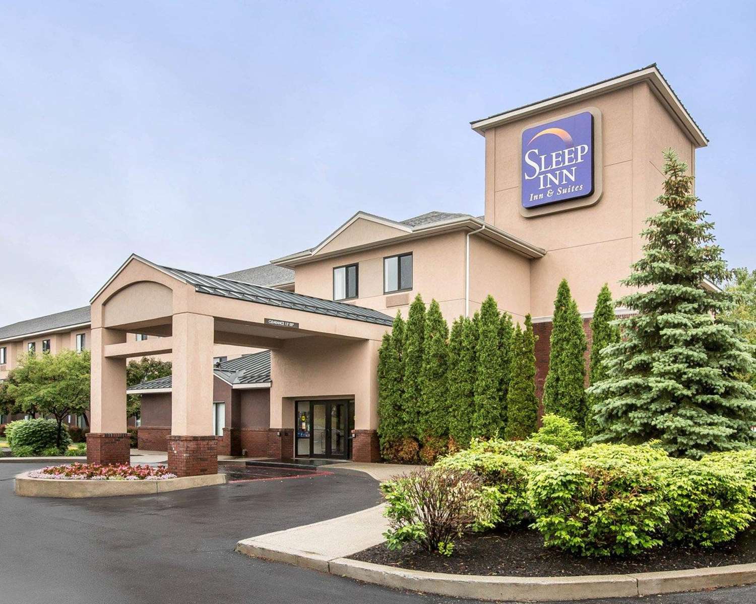 Sleep Inn & Suites Queensbury - Lake George 2/19