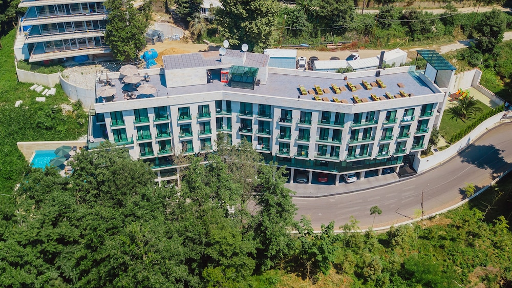 Capo Verde Hotel, Batumi 6/63