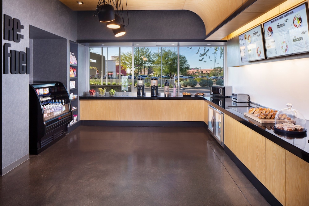 Aloft Tempe 11/43