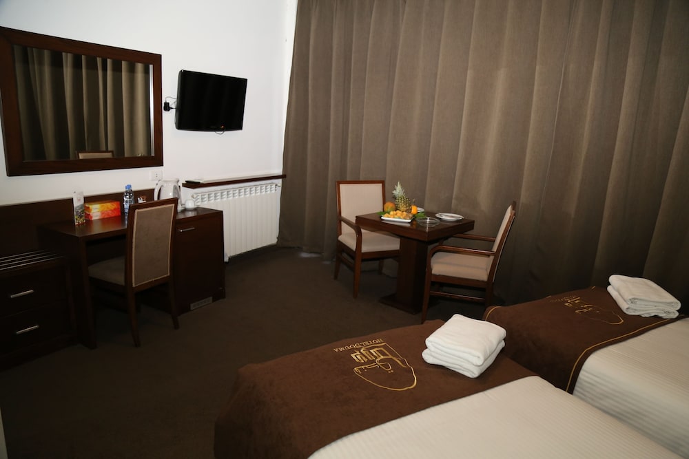 Douma Hotel 27/59