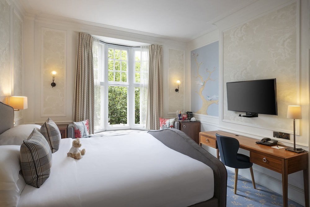 Sloane Square Hotel 13/63