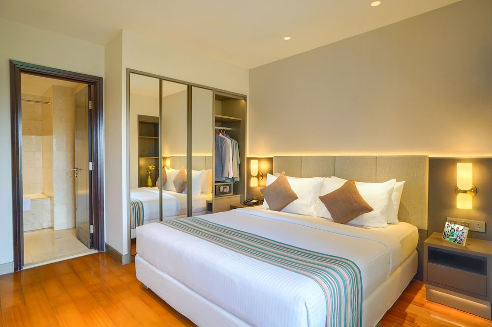 2 BEDROOMS, DELUXE, SUITE