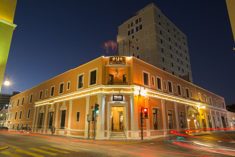 Hotel Merida 6/70