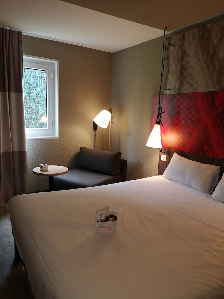 Ibis Quimper 25/70