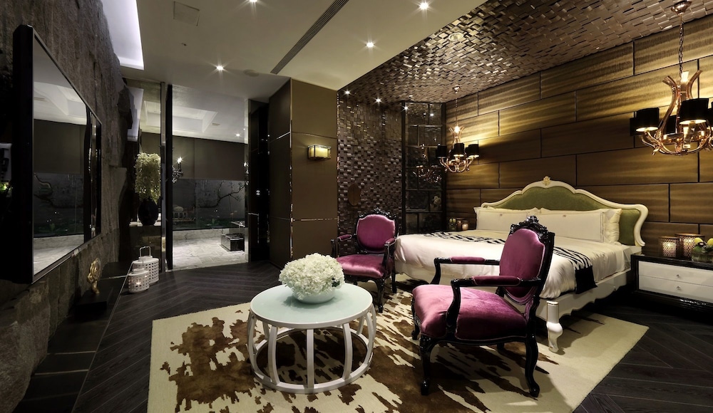 Yunping Hotel 21/35
