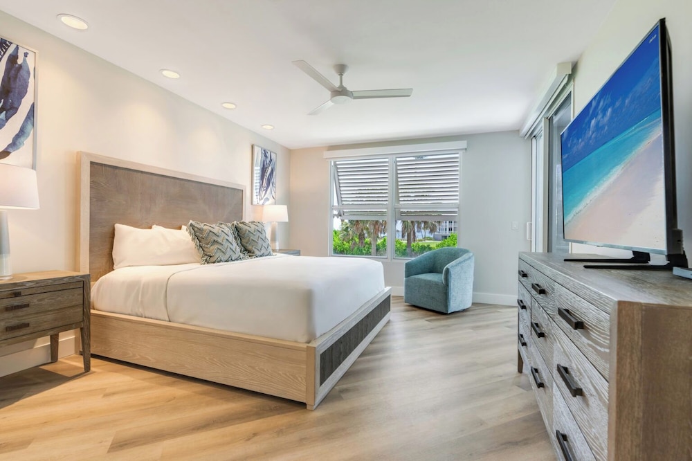 2 Bedrooms, Beach, Cottage, King and Twin Beds