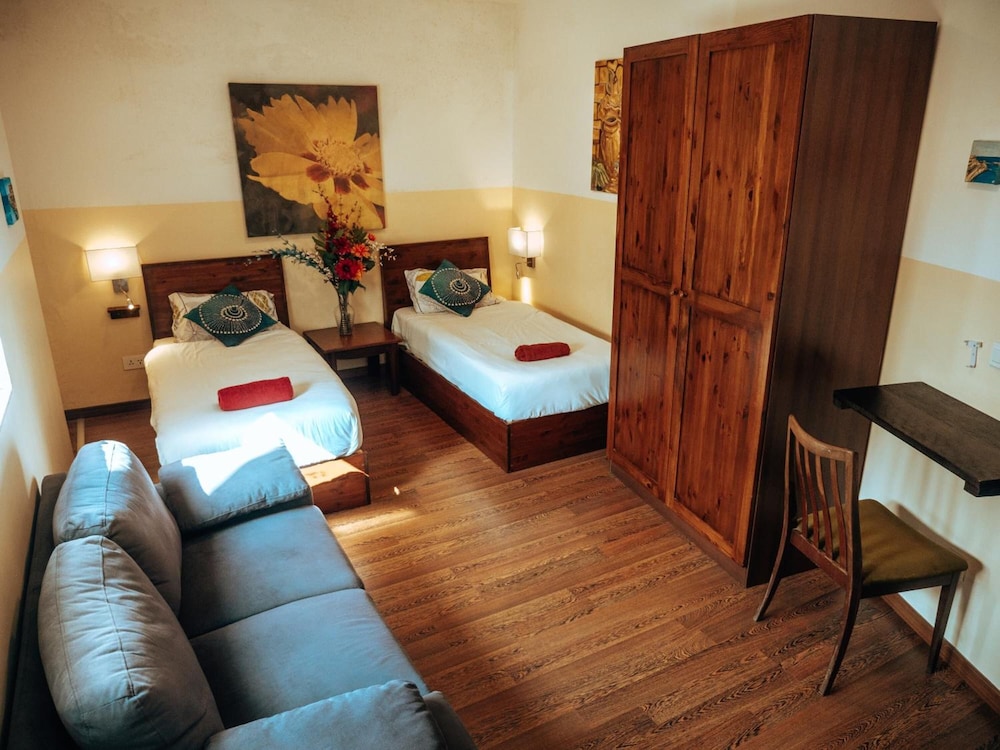 Marco Polo Malta Hostel 13/41