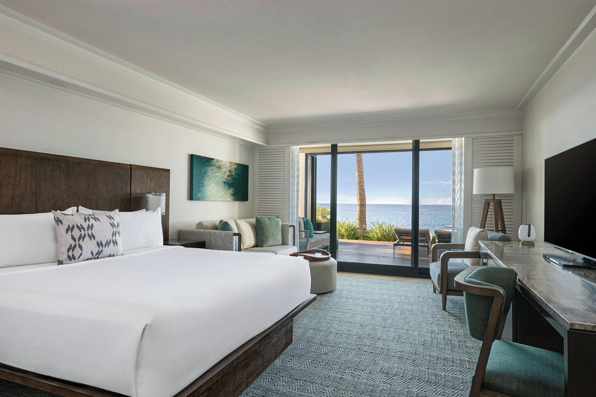 Room, King Bed, Ocean Front