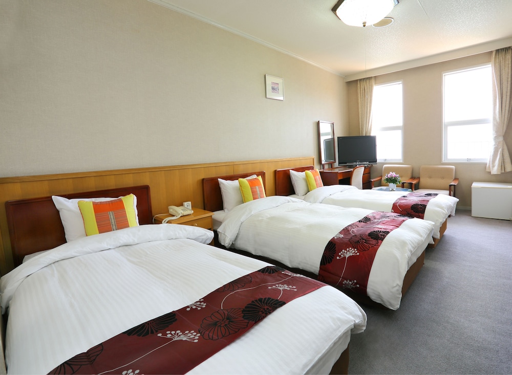 HOTEL GREEN PLAZA SHODOSHIMA 7/60