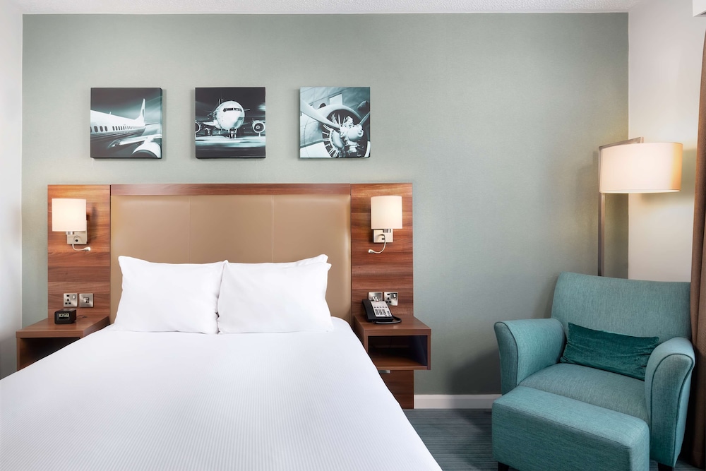 Hilton Garden Inn London Heathrow Airport 11/44