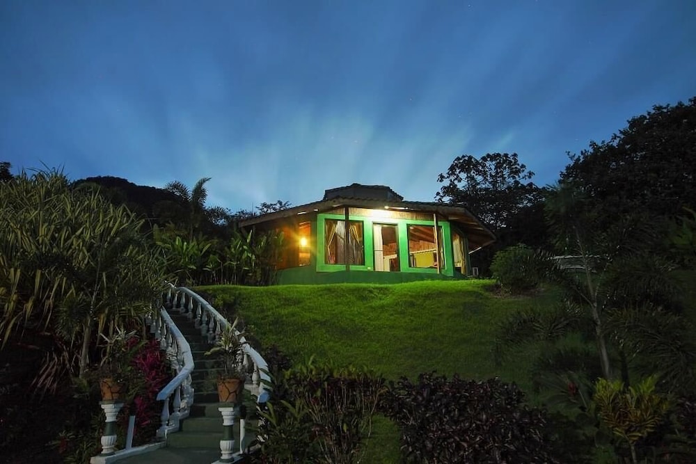 Greenlagoon Arenal Waterfall Villas 2/67
