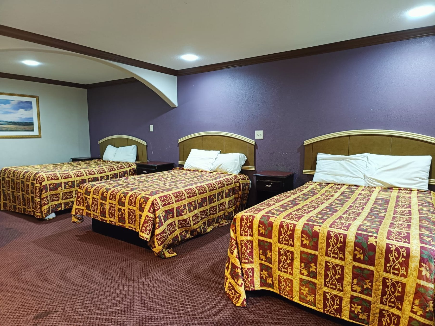 American Inn & Suites By Capital O Victoria US-59 6/26