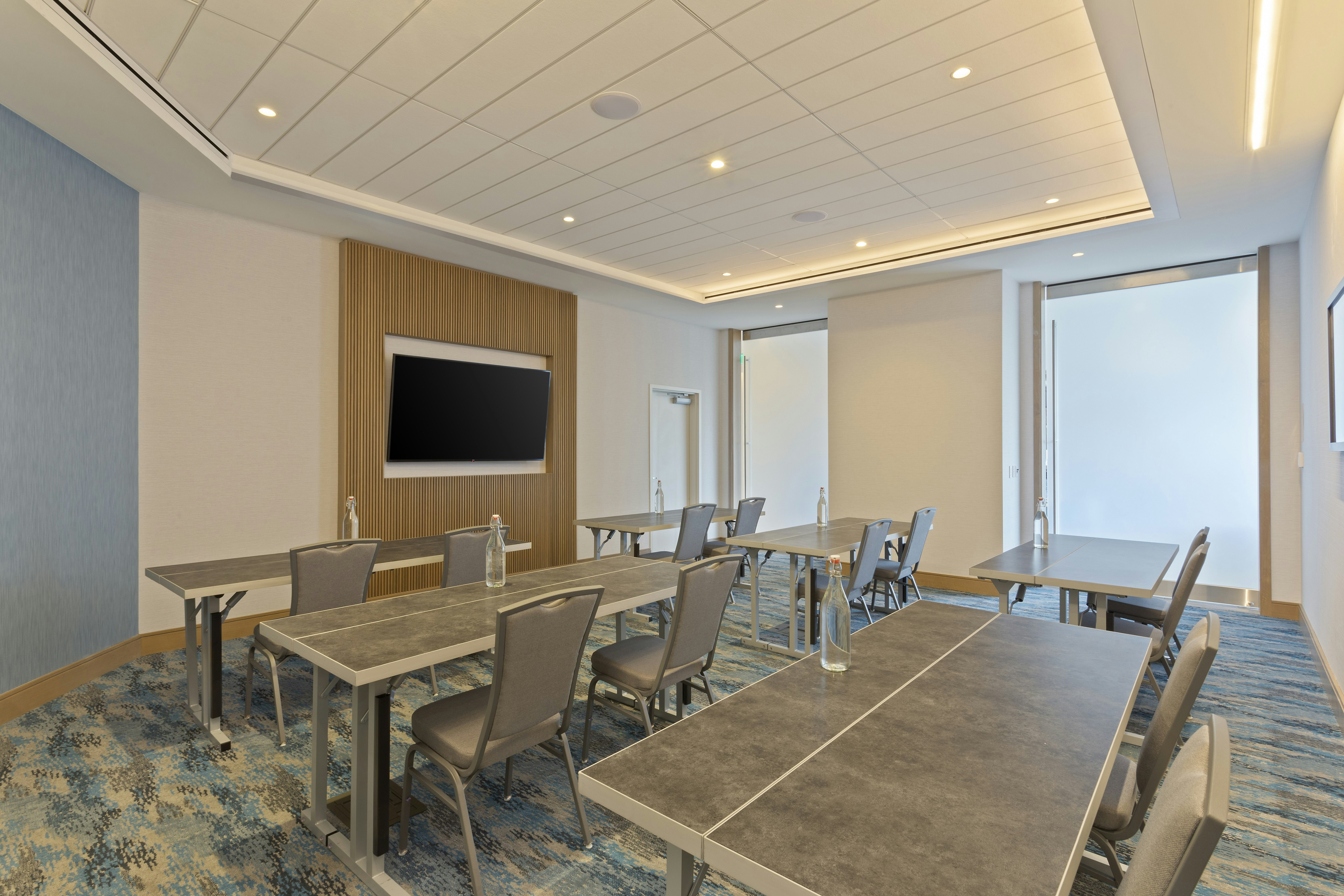 Hilton Garden Inn Boston Brookline Ma 49/57