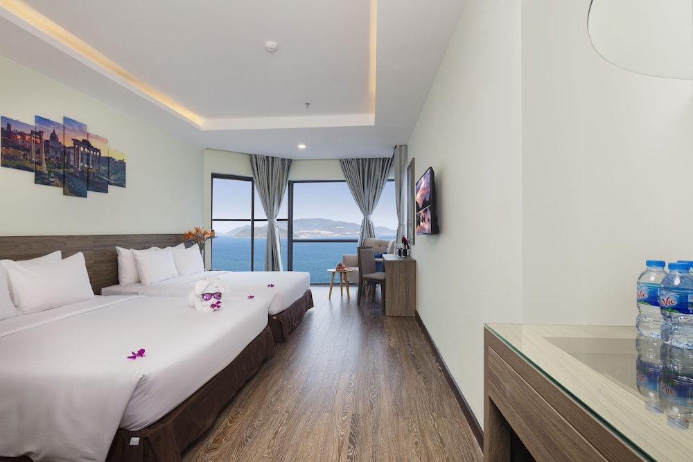Xavia Hotel 27/72