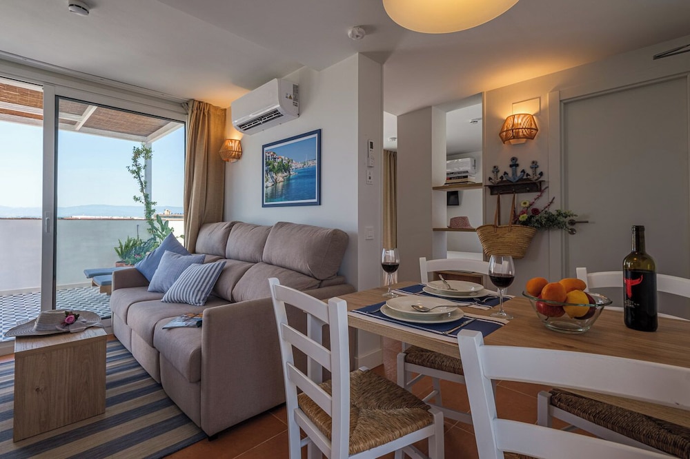 Ancora La Siesta Apartments 23/45