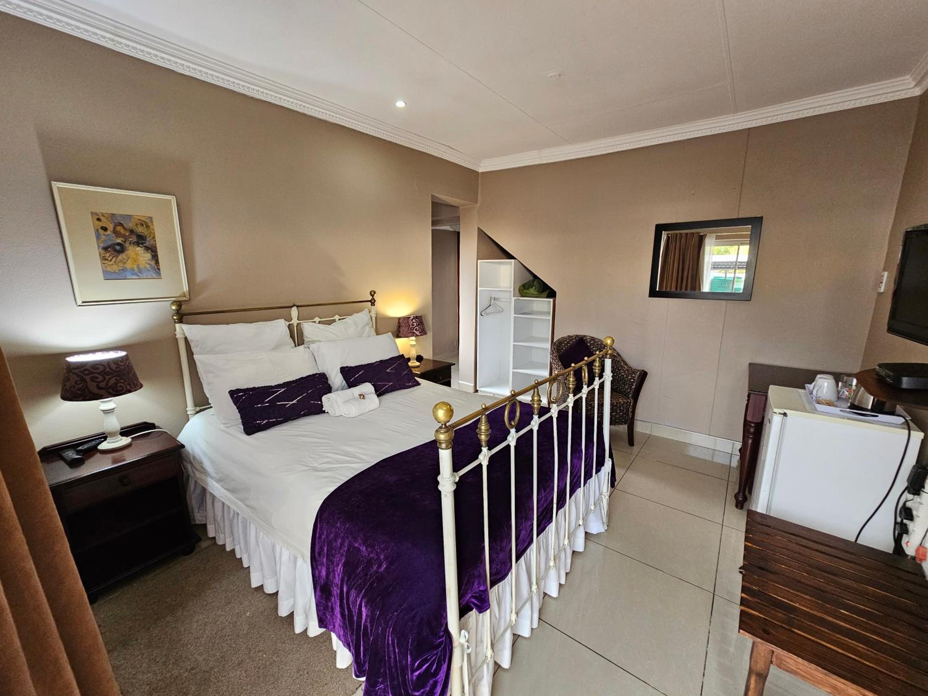 Bettie's Luxury Lodge 16/45