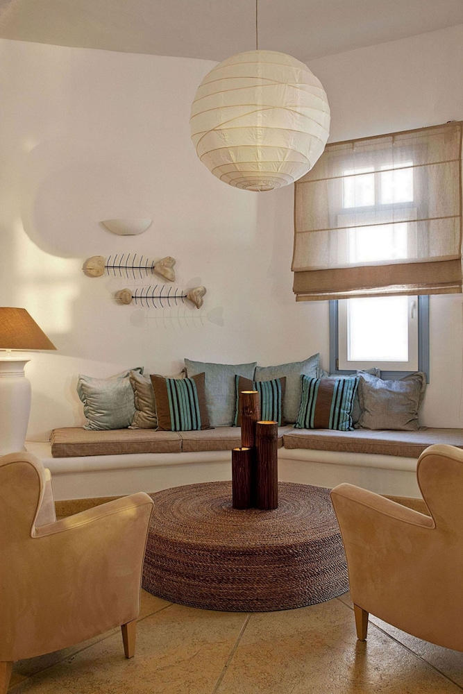 Harmony Boutique Hotel 42/64