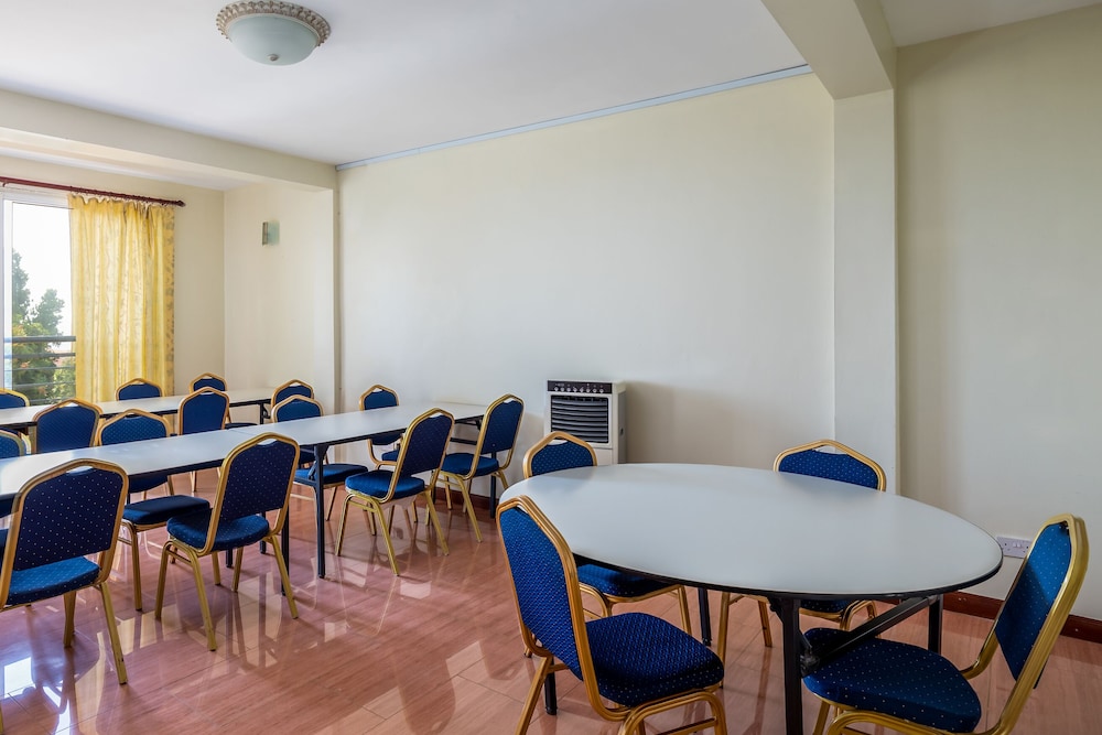 Hotel Royal Nest 30/50
