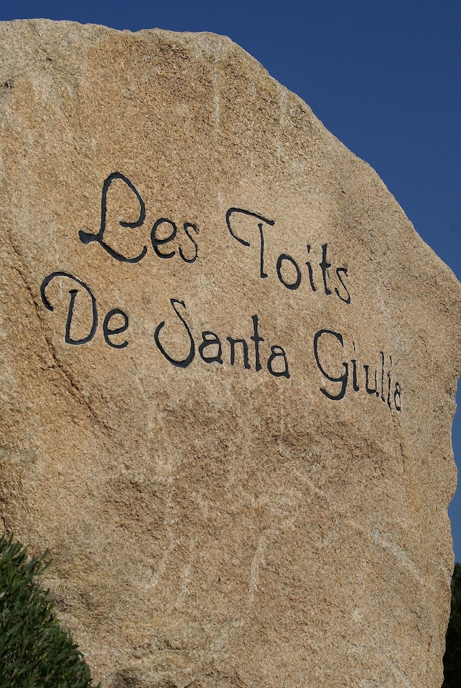 Les Toits De Santa Giulia 1/50