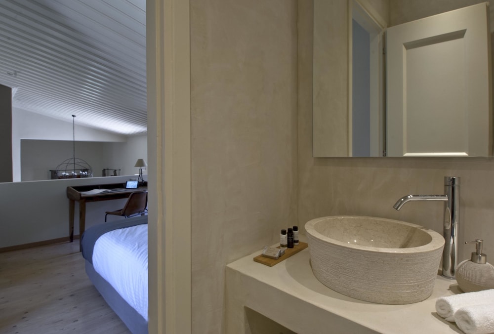 Scalani Hills Residences 33/34