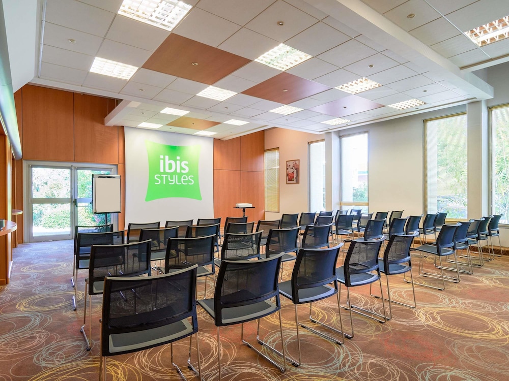 Ibis Styles Toulon La Seyne Sur Mer 37/50