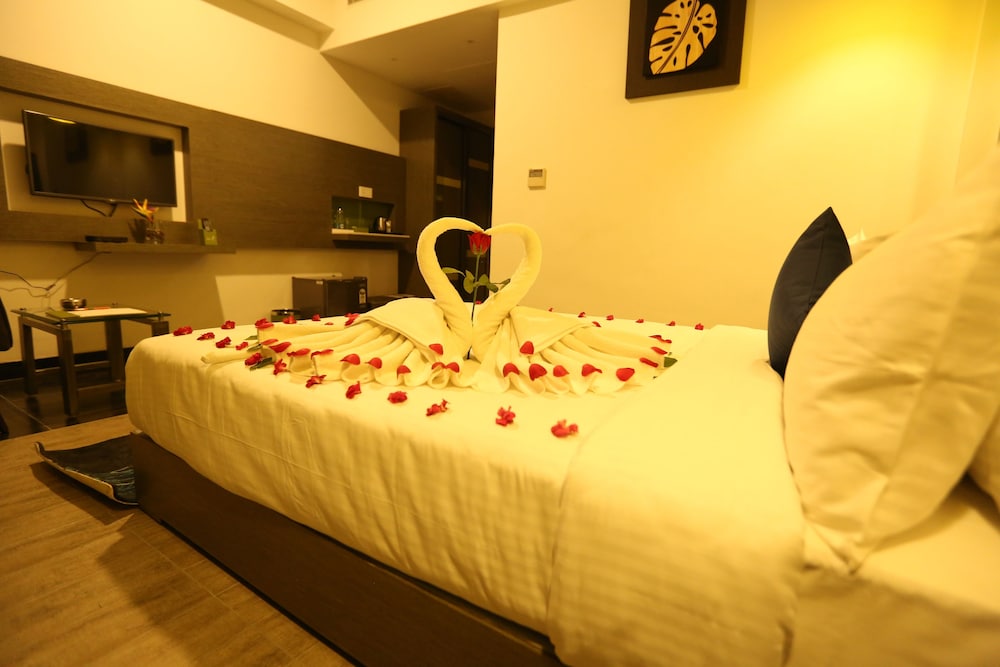 COMFORT, DOUBLE BED