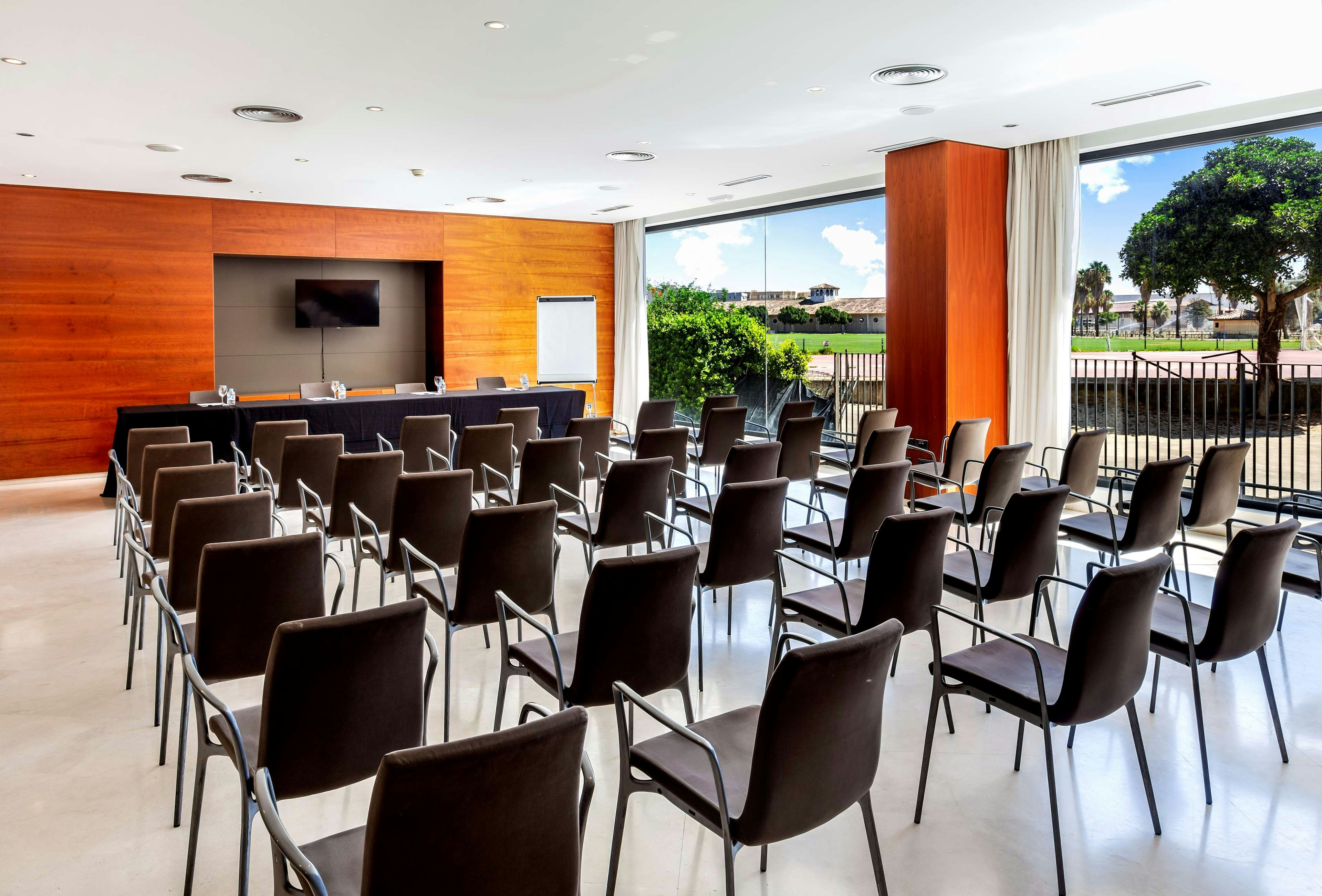 B&B HOTEL Jerez 8/10