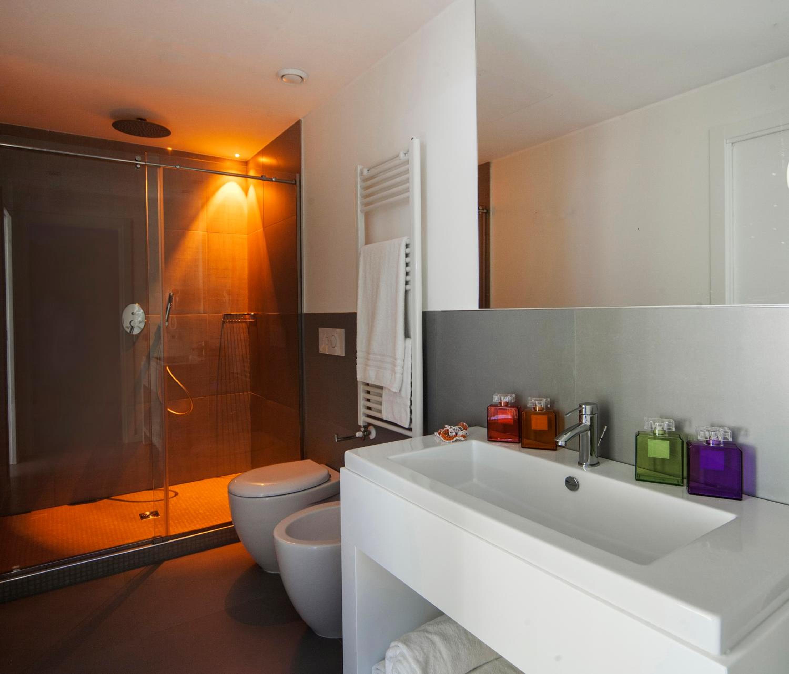 Junior Suite, Hot Tub, Balcony