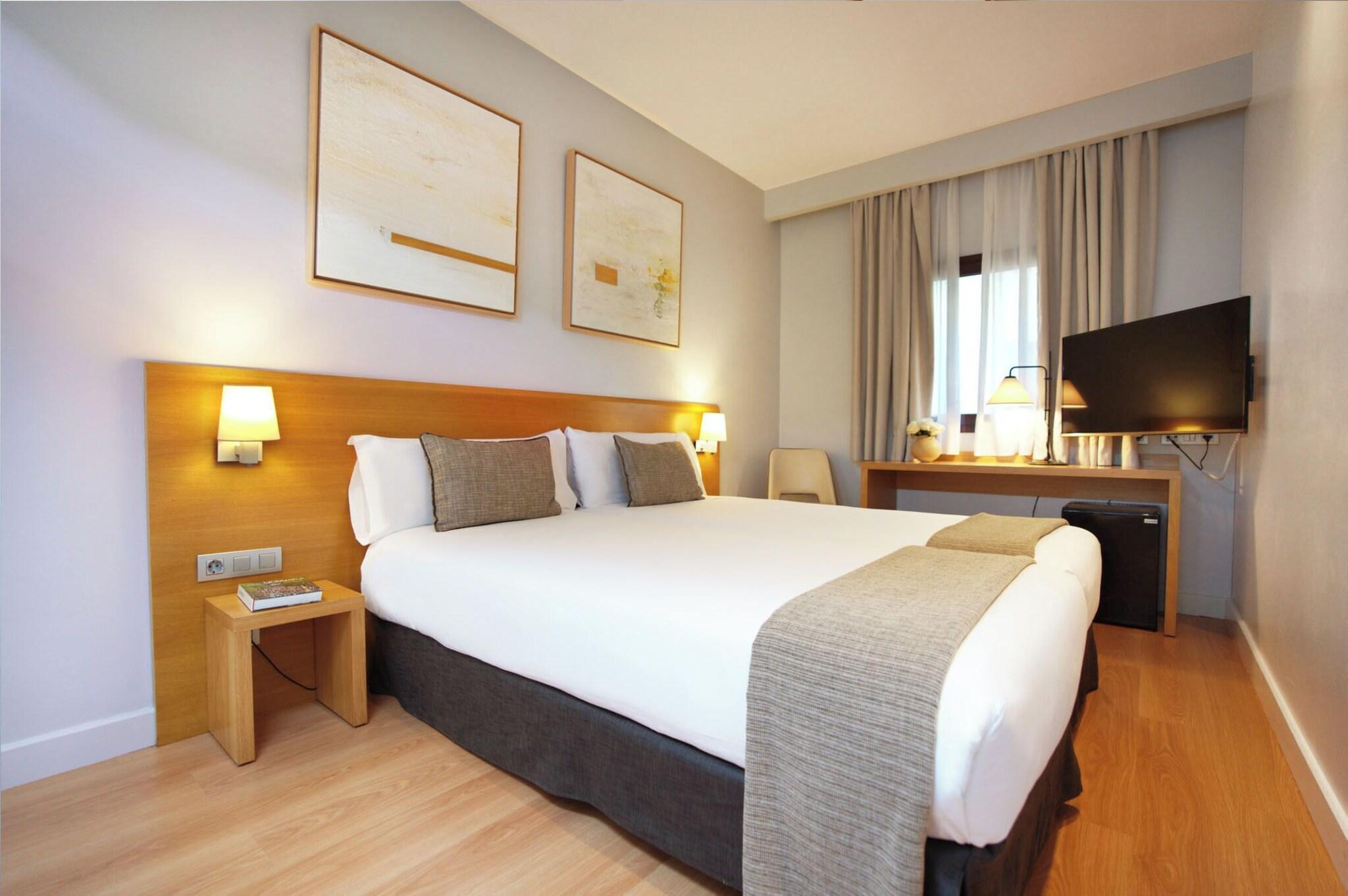 Room at Hotel Arc La Rambla, BARCELONA