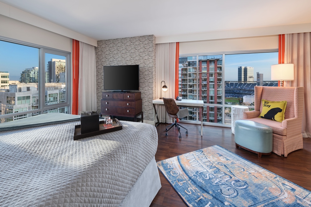 Hotel Indigo San Diego Gaslamp Quarter 19/80