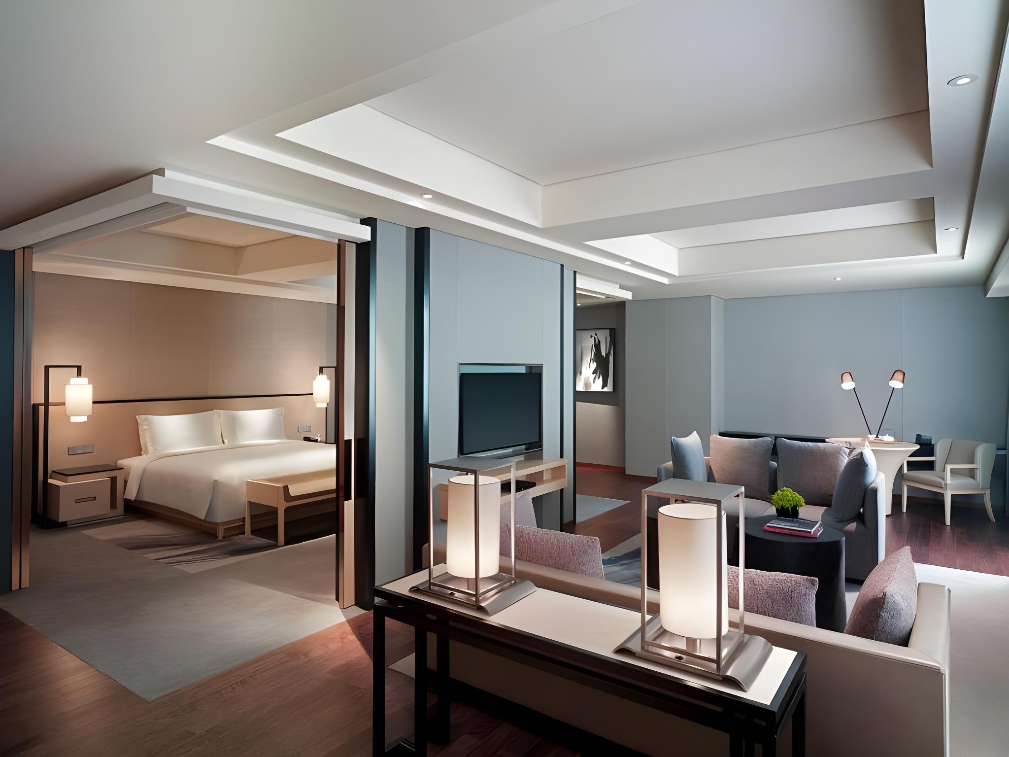 Superior, Single, Double or Twin Bed