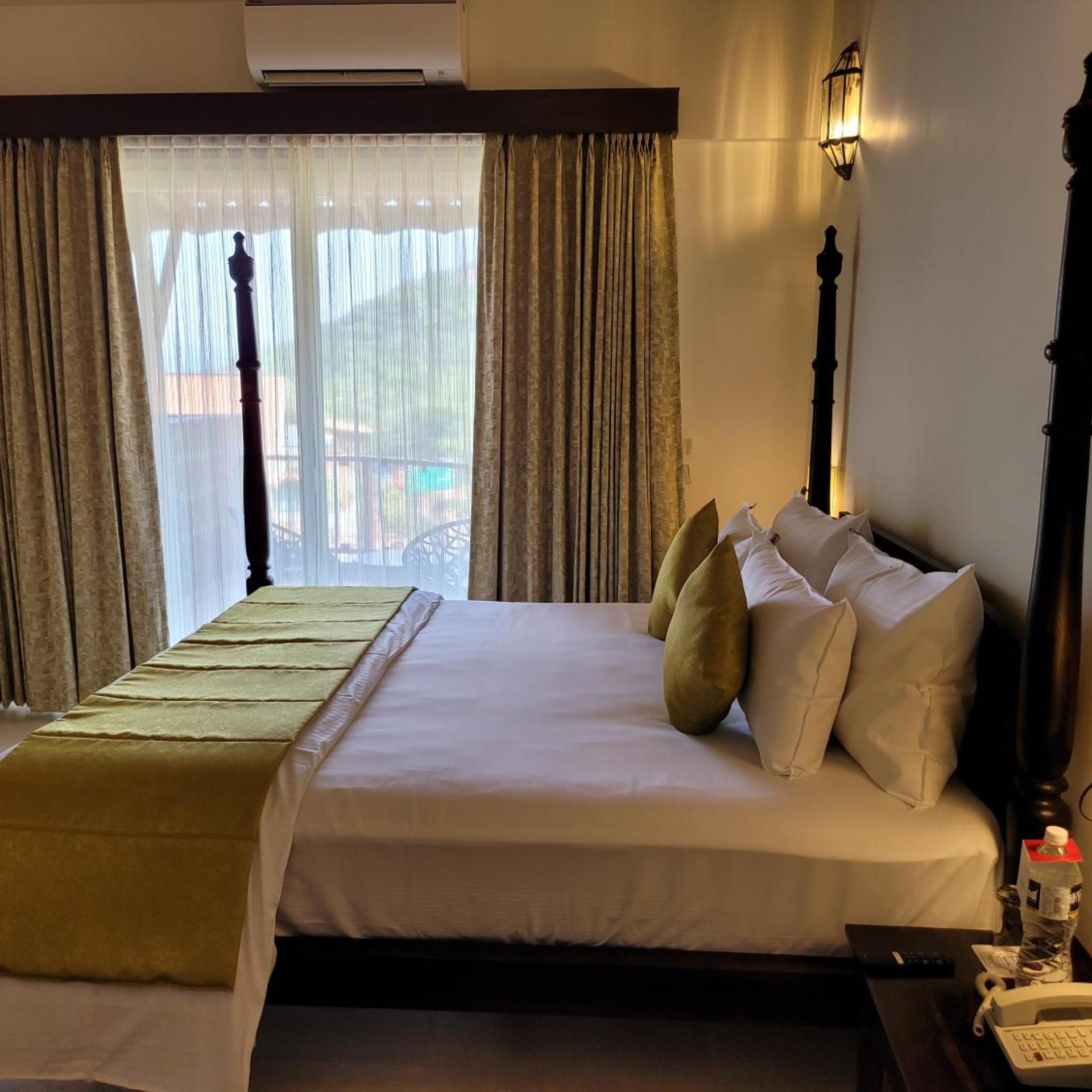 استوديو بسرير كينج، Mastiff Grand La Villae Resort, Lonavala 5/6