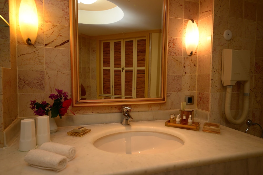 Patara Prince Hotel & Resort 50/50