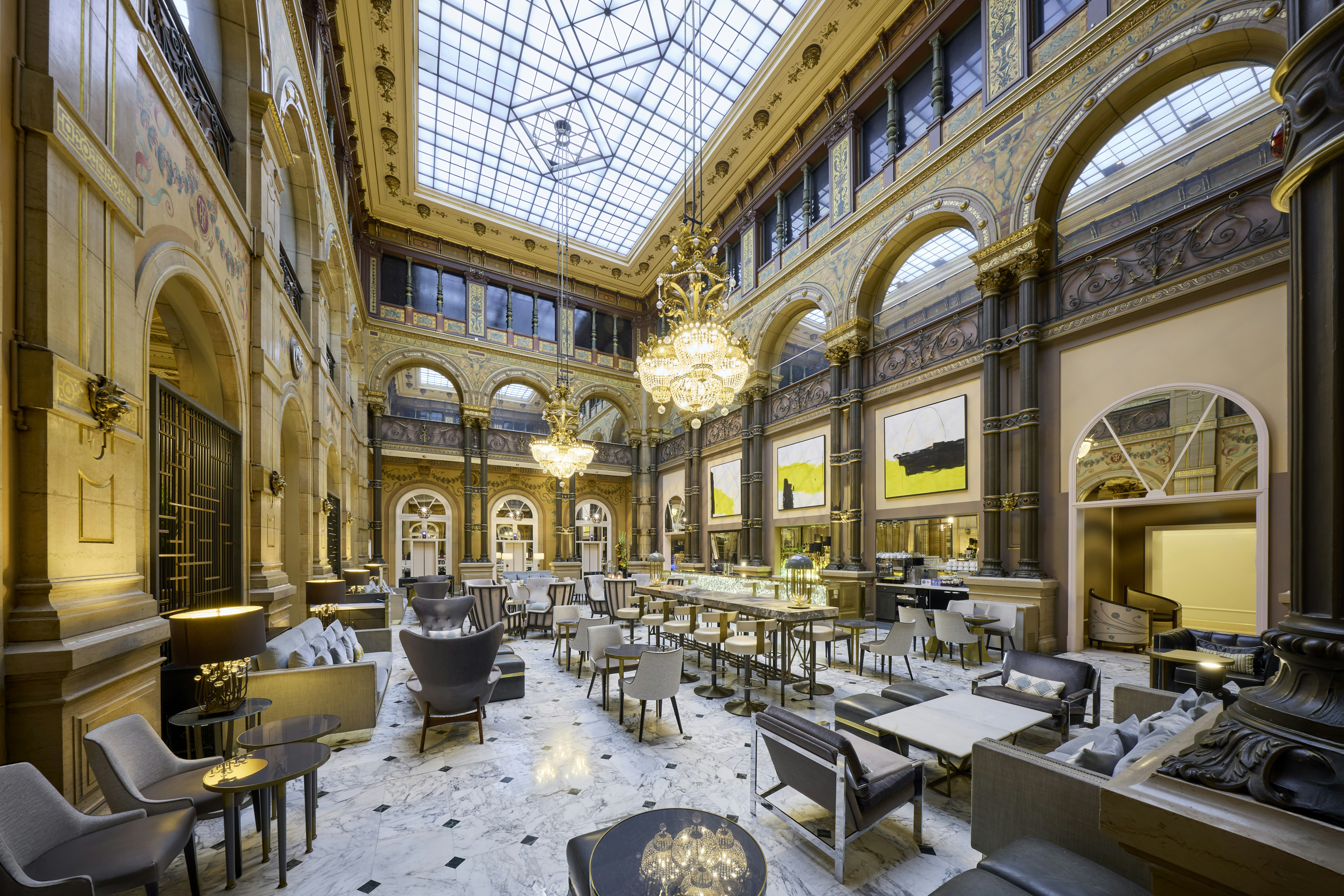 Hilton Paris Opera 56/81