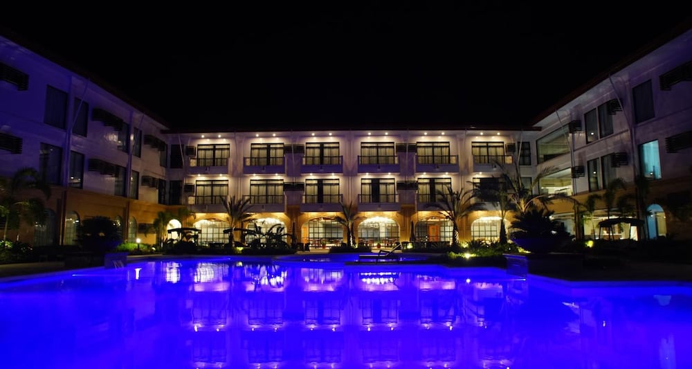Hotel Oazis Butuan 3/32
