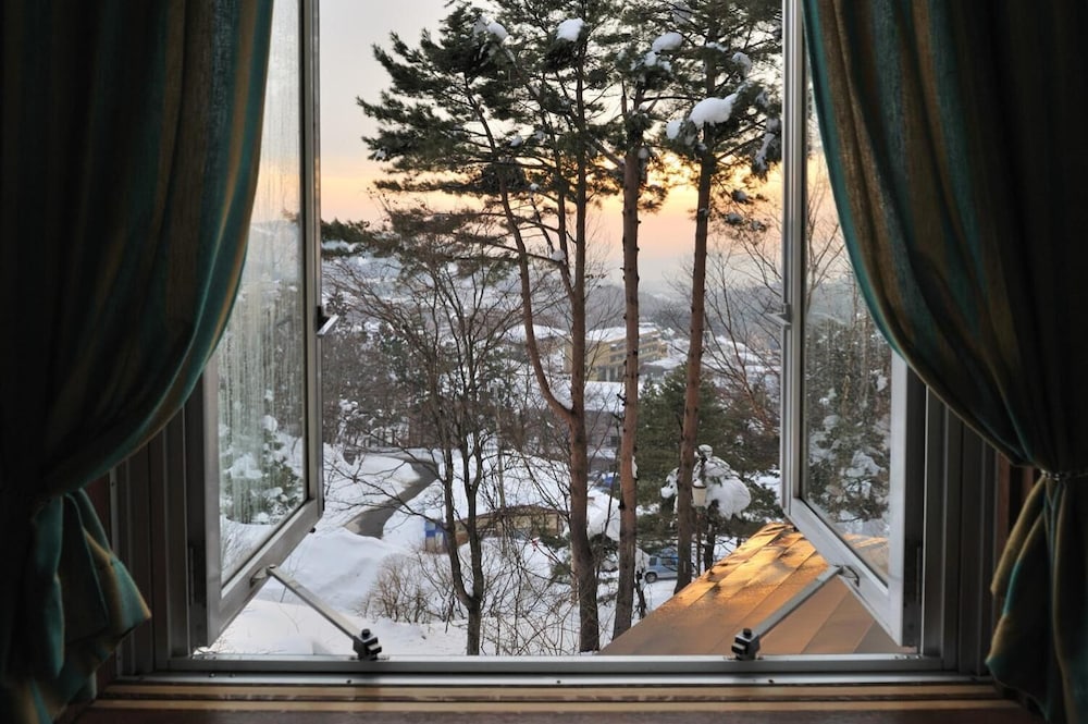 Oohira Hotel 11/53
