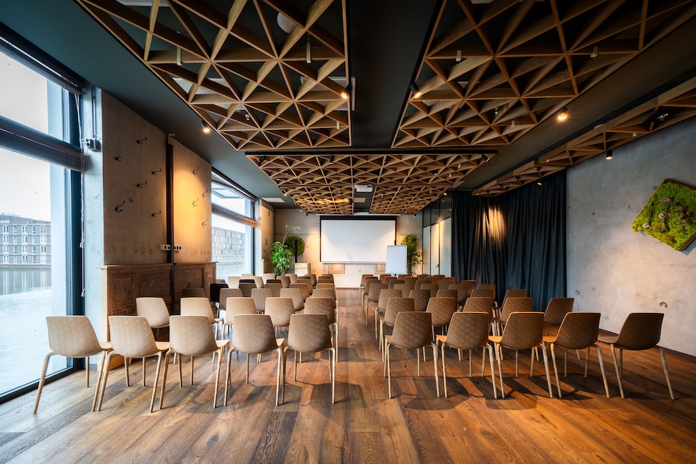 Four Elements Hotel Amsterdam 44/59