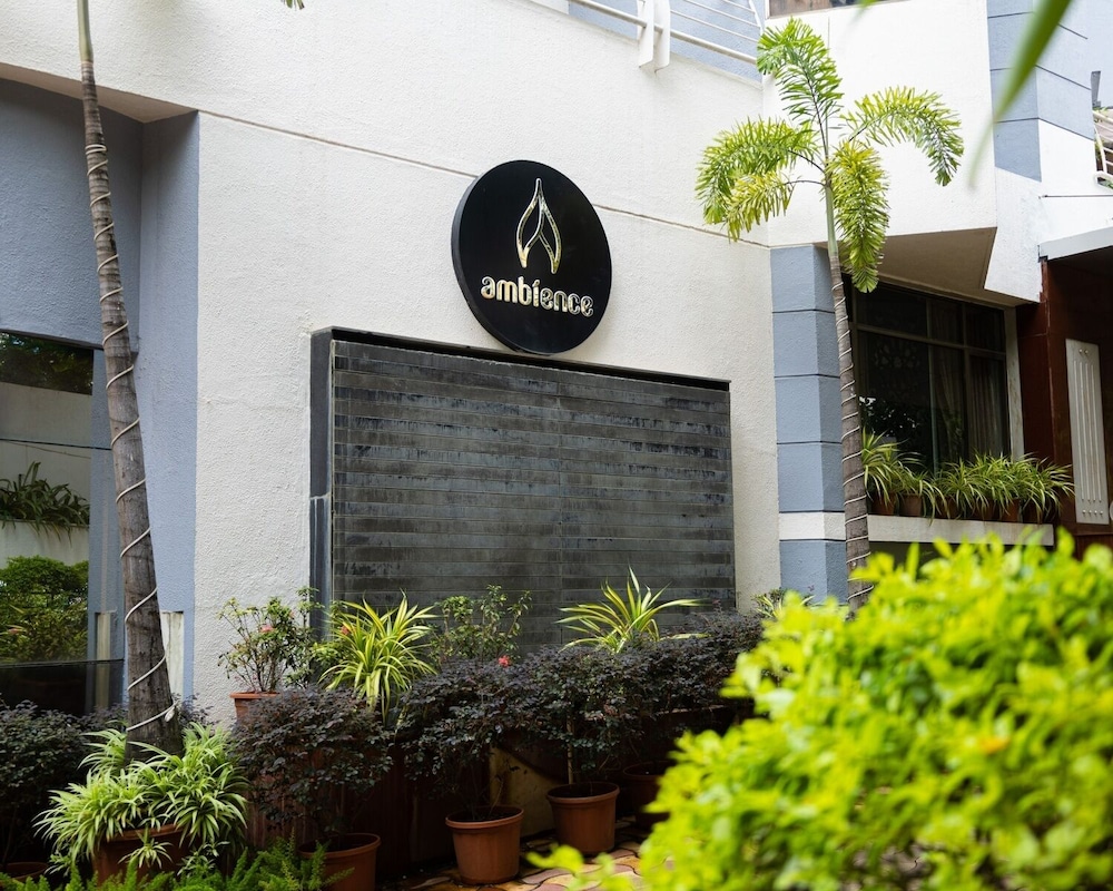 Hotel Ambience Excellency 4/45