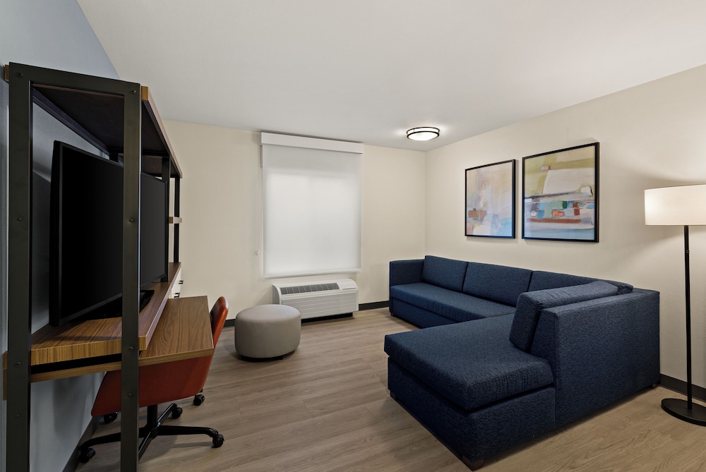 Everhome Suites Brownsville 47/66