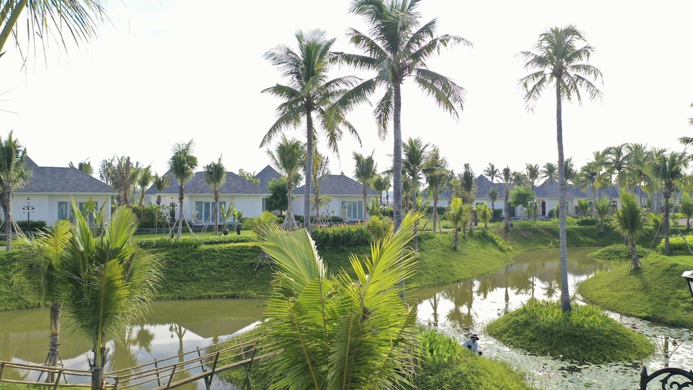 Cocoland River Beach Resort & Spa 48/50