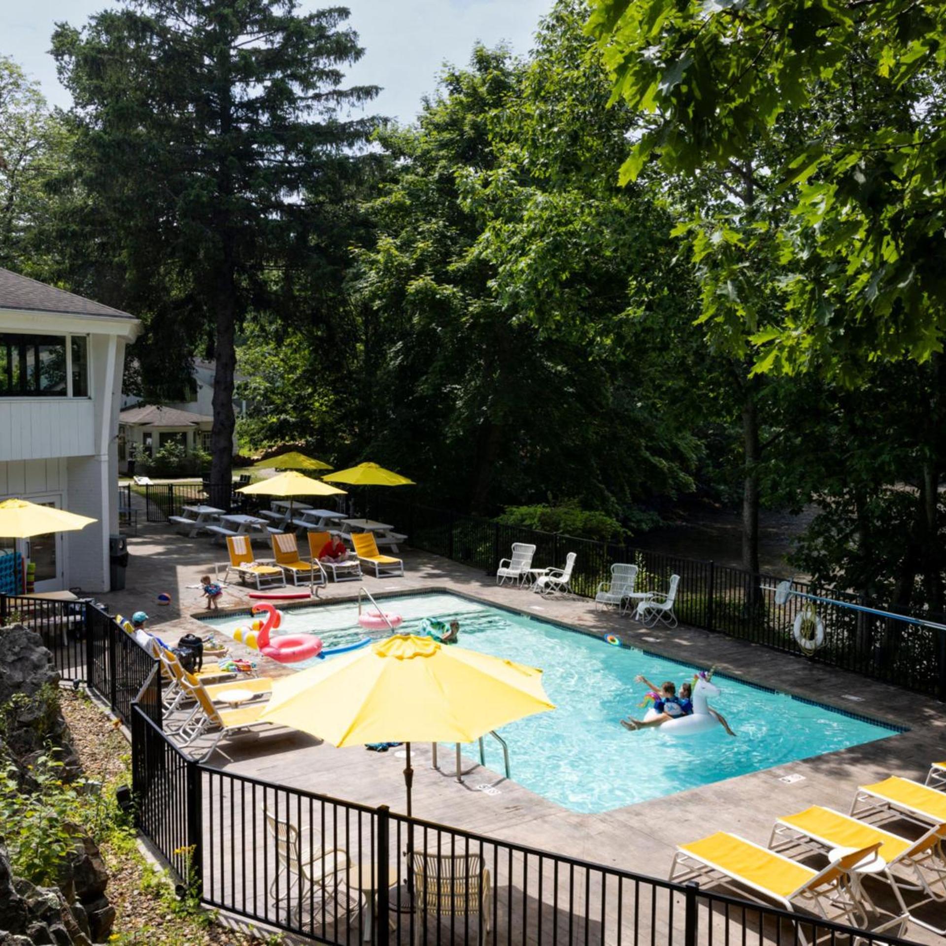 Village Cove Inn 42/51
