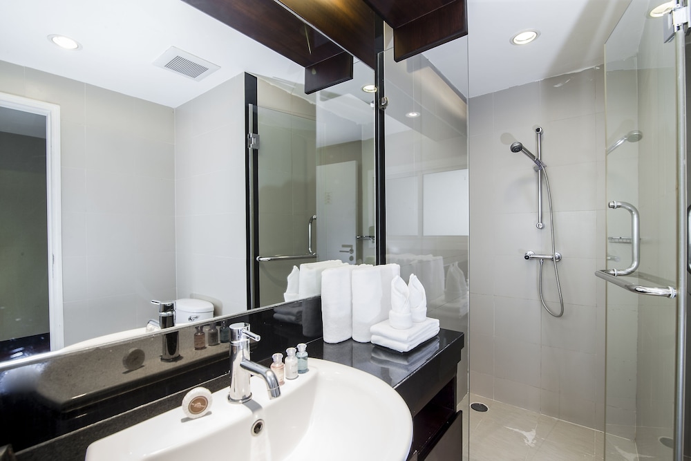 The Narathiwas Hotel and Residence Sathorn Bangkok 25/63
